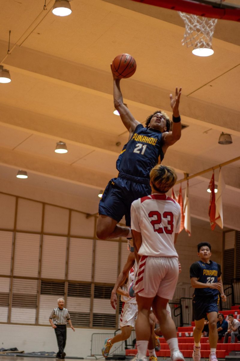 White, Punahou, Slam Kalani 69-29